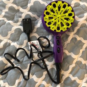 Blow dryer hair diffuser